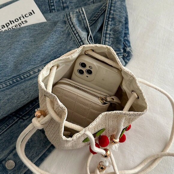 Beige Fashionable Women's Strawberry Shoulder Diagonal Crossbody Handbag - Picture 10 of 10